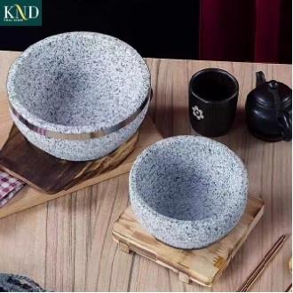 Bát đá tự nhiên